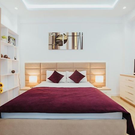 Color Apartments Corneliu Coposu 1A Street 布加勒斯特 外观 照片