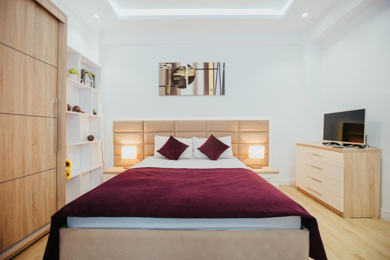 Color Apartments Corneliu Coposu 1A Street 布加勒斯特 外观 照片