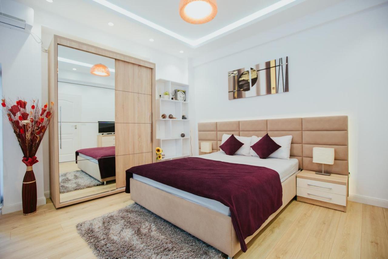Color Apartments Corneliu Coposu 1A Street 布加勒斯特 外观 照片